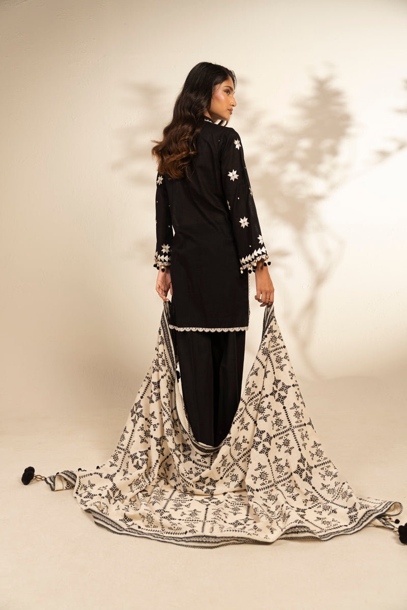 Al Karam | Winter 25 | FW-75.1-25-1-Black - Official Al Karam - Agha Fabrics UK