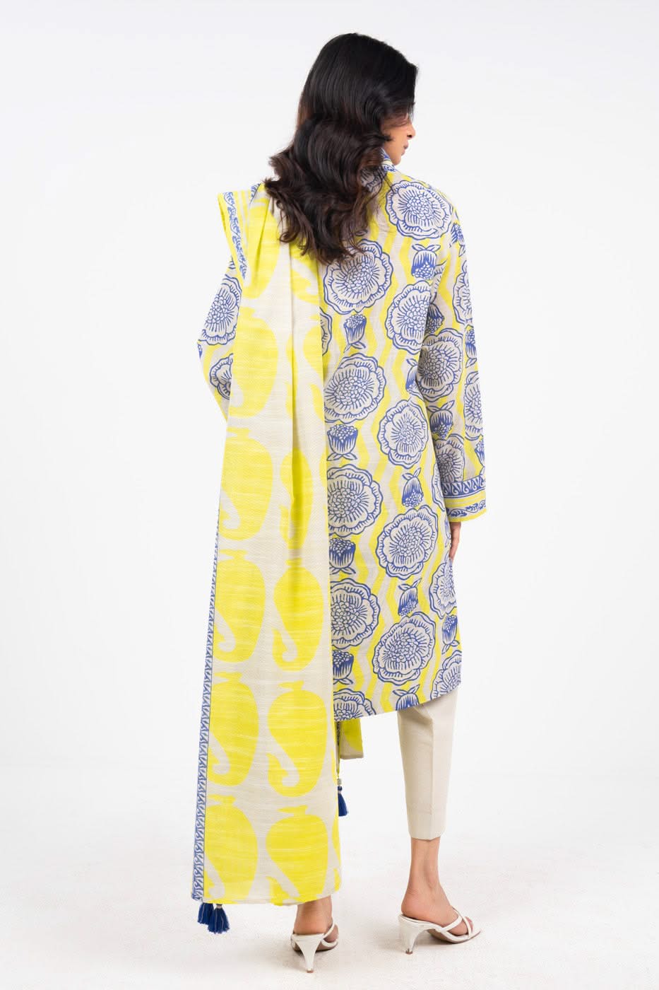 Al Karam | Winter 24 | FW-17-24 - Official Alkaram - Agha Fabrics UK