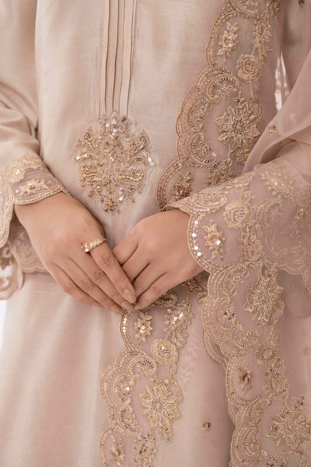 Fahad Hussayn | Luxury Pret | Mayeka