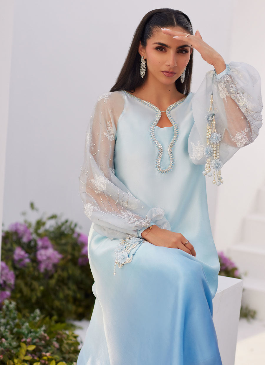 Farah Talib Aziz | Zaza Luxe Pret 24 | BOW OMBRE BLUE EMBELLISHED KAFTAN CUT SHIRT