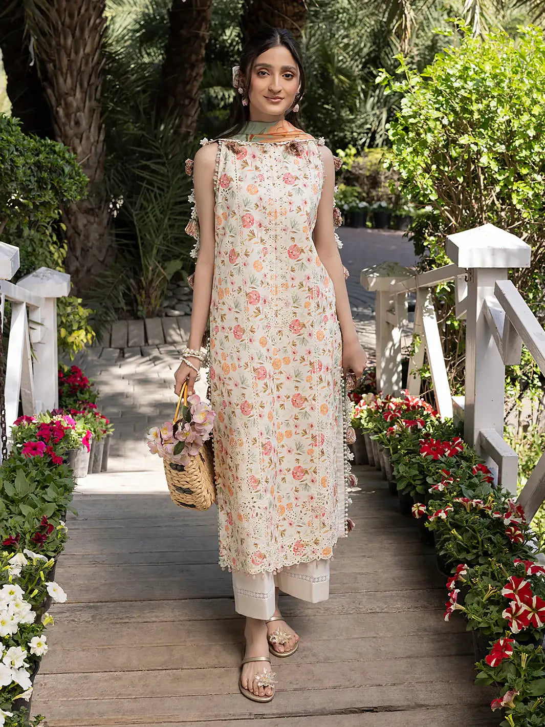 Izel | Oh Spring Lawn 25 | FLORA (A) - Official Izel - Agha Fabrics UK
