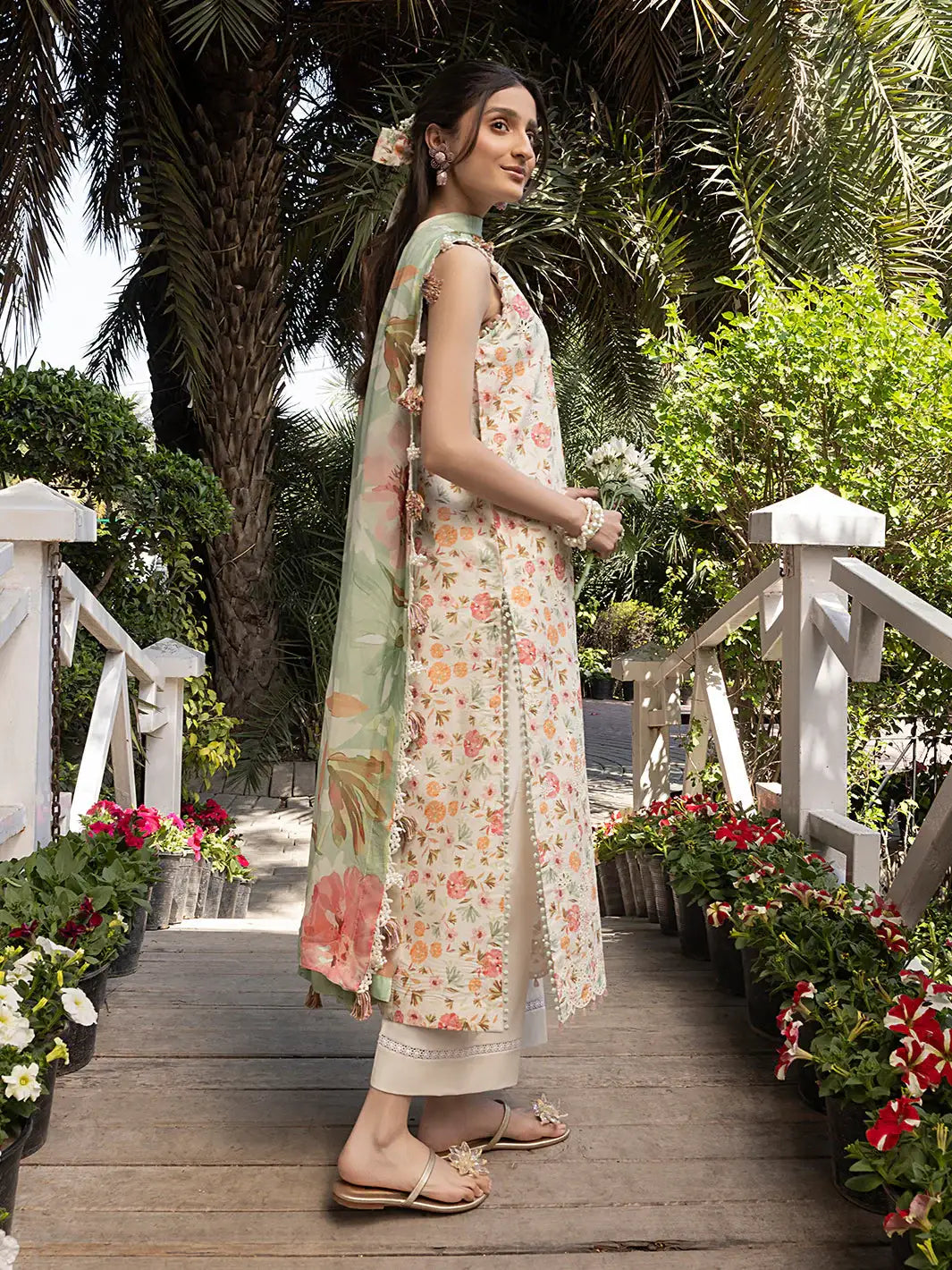 Izel | Oh Spring Lawn 25 | FLORA (A) - Official Izel - Agha Fabrics UK