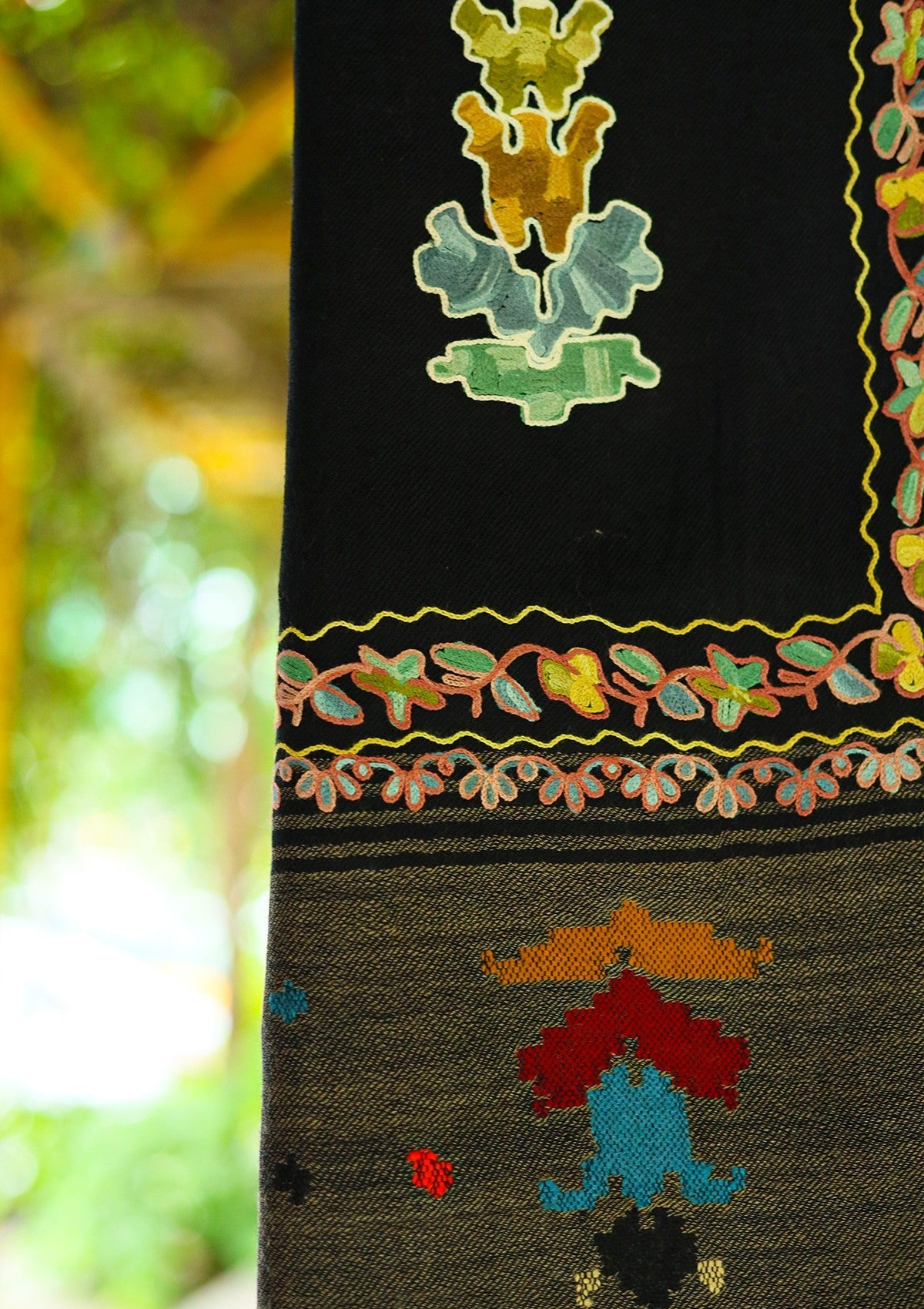 ARI Work Wool Shawl D - 03 - Black - Official Shawls Niche - Agha Fabrics UK