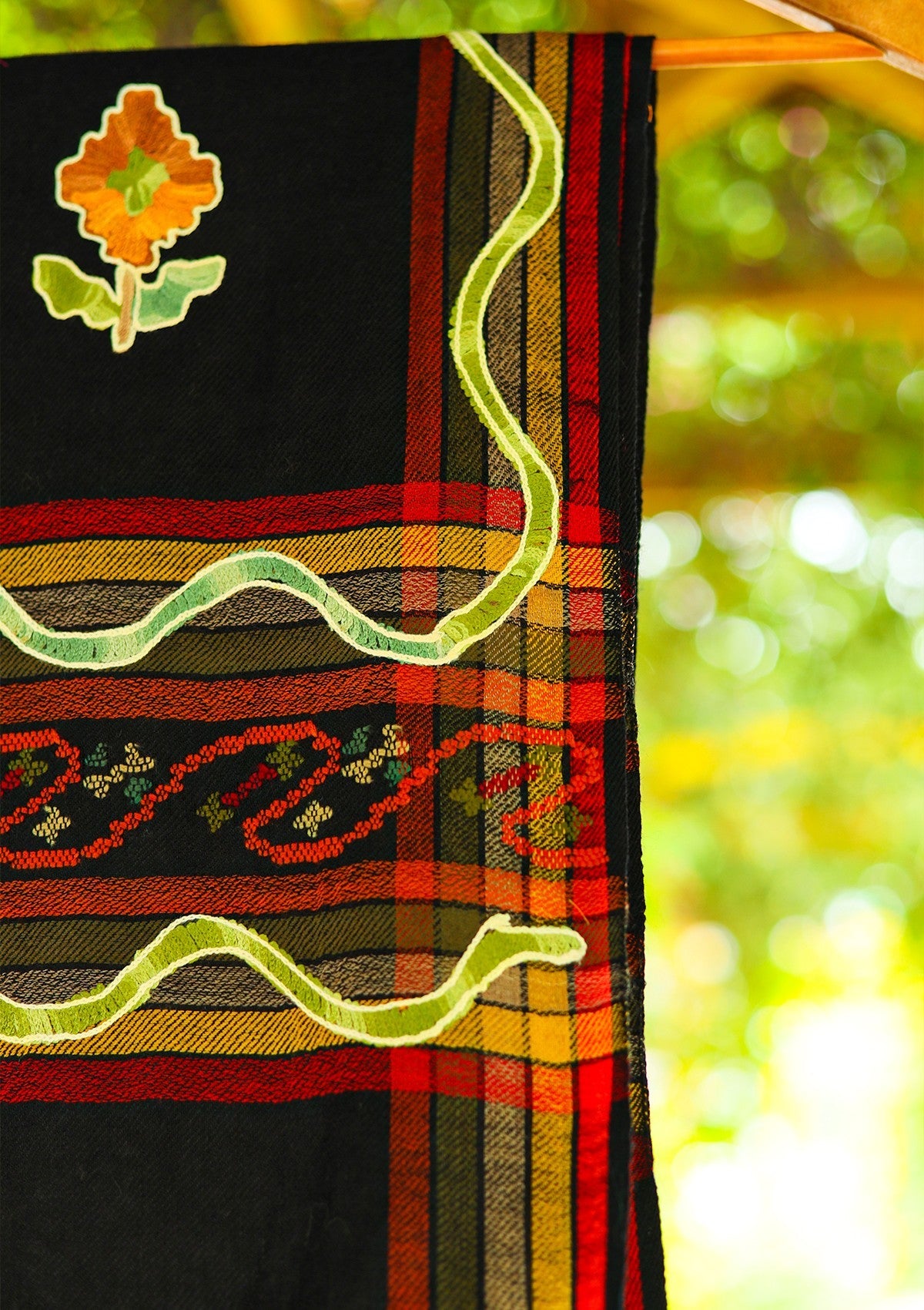 ARI Work Wool Shawl D - 03 - Black - Official Shawls Niche - Agha Fabrics UK