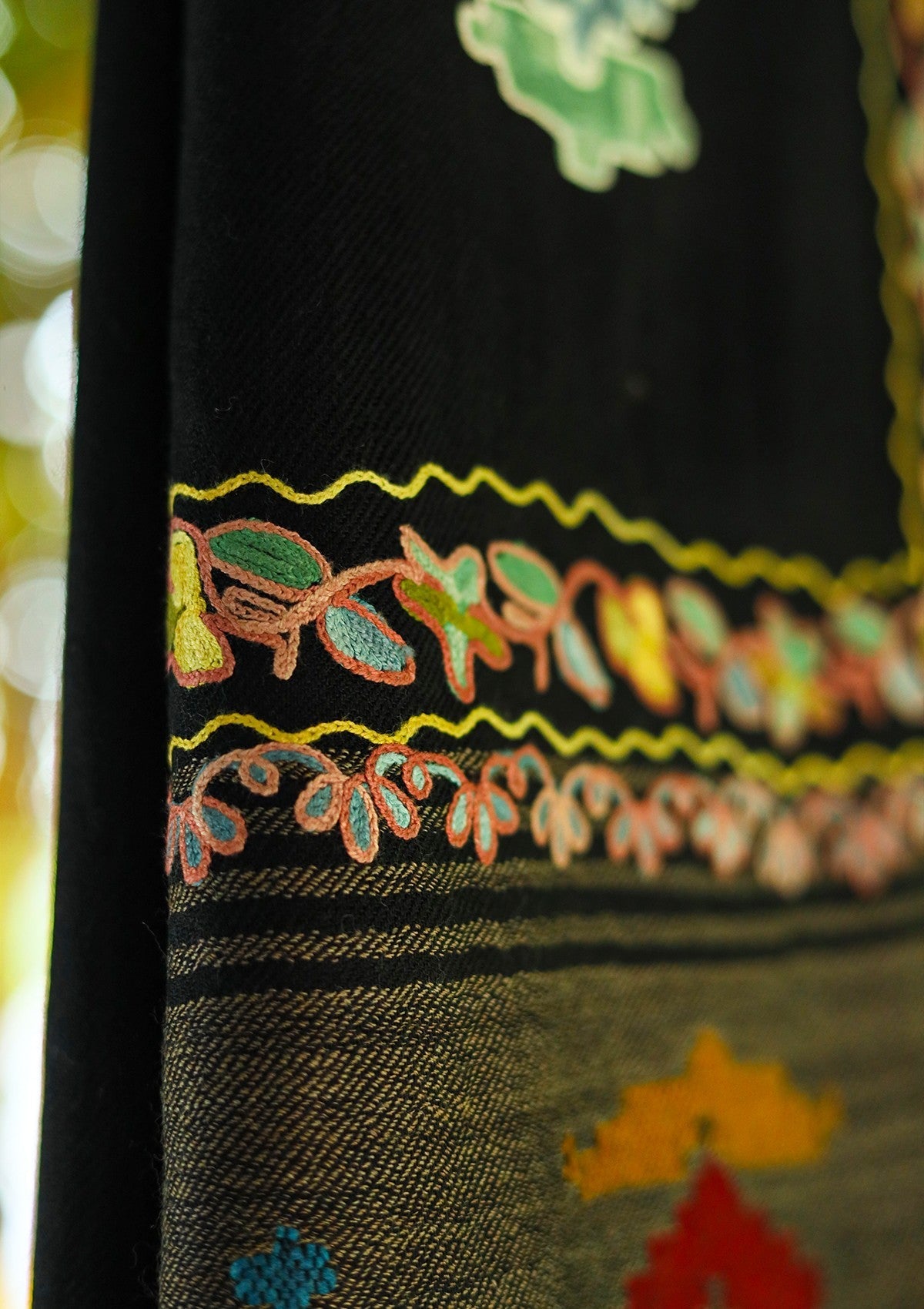 ARI Work Wool Shawl D - 03 - Black - Official Shawls Niche - Agha Fabrics UK