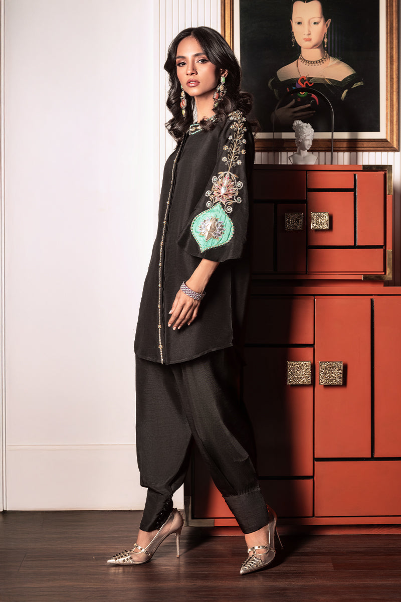 Wardha Saleem | Zimal Silk Edit | Evania