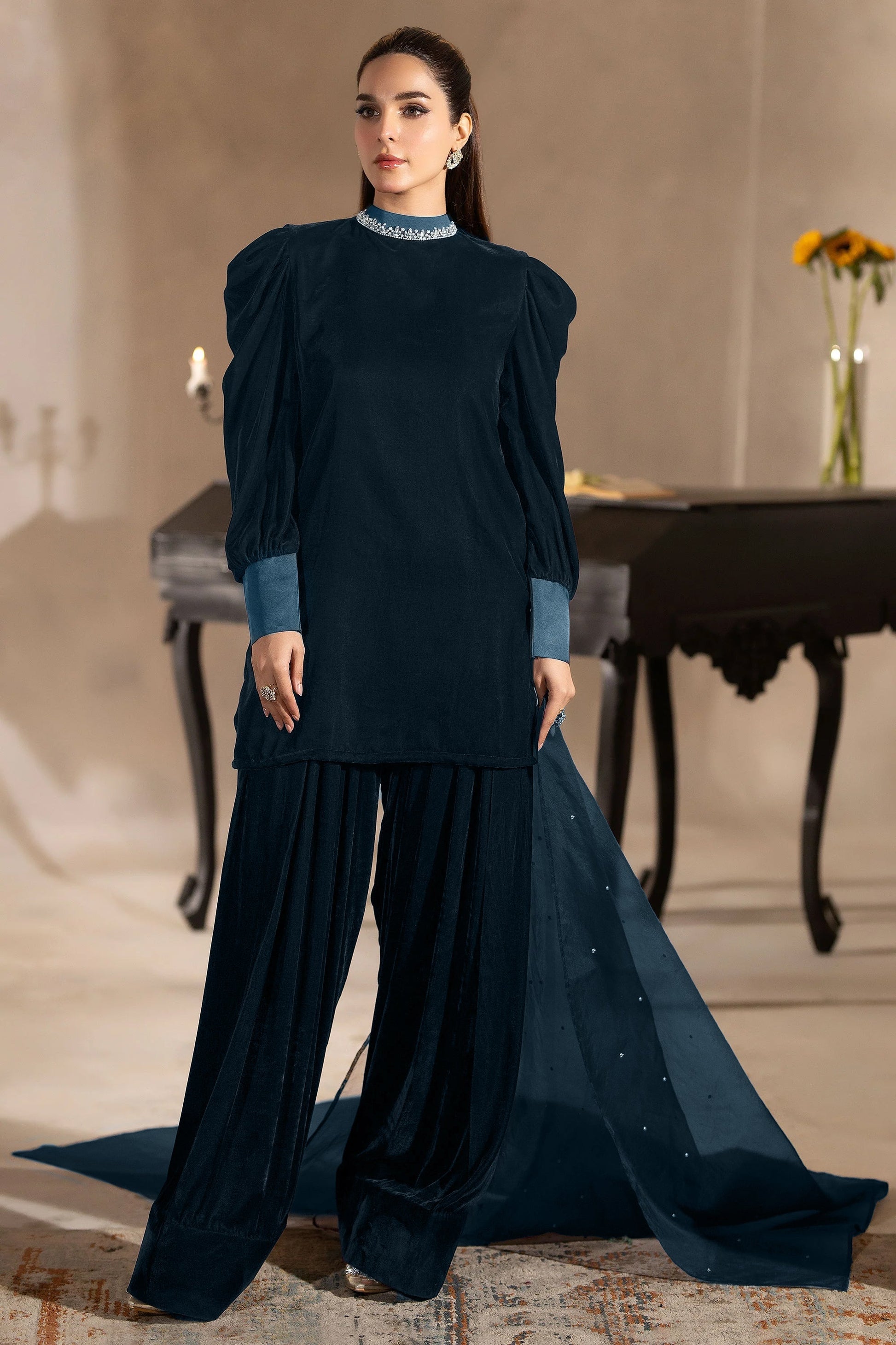 Hana | Mavi Velvets | Royal Reverie - Official Hana - Agha Fabrics UK