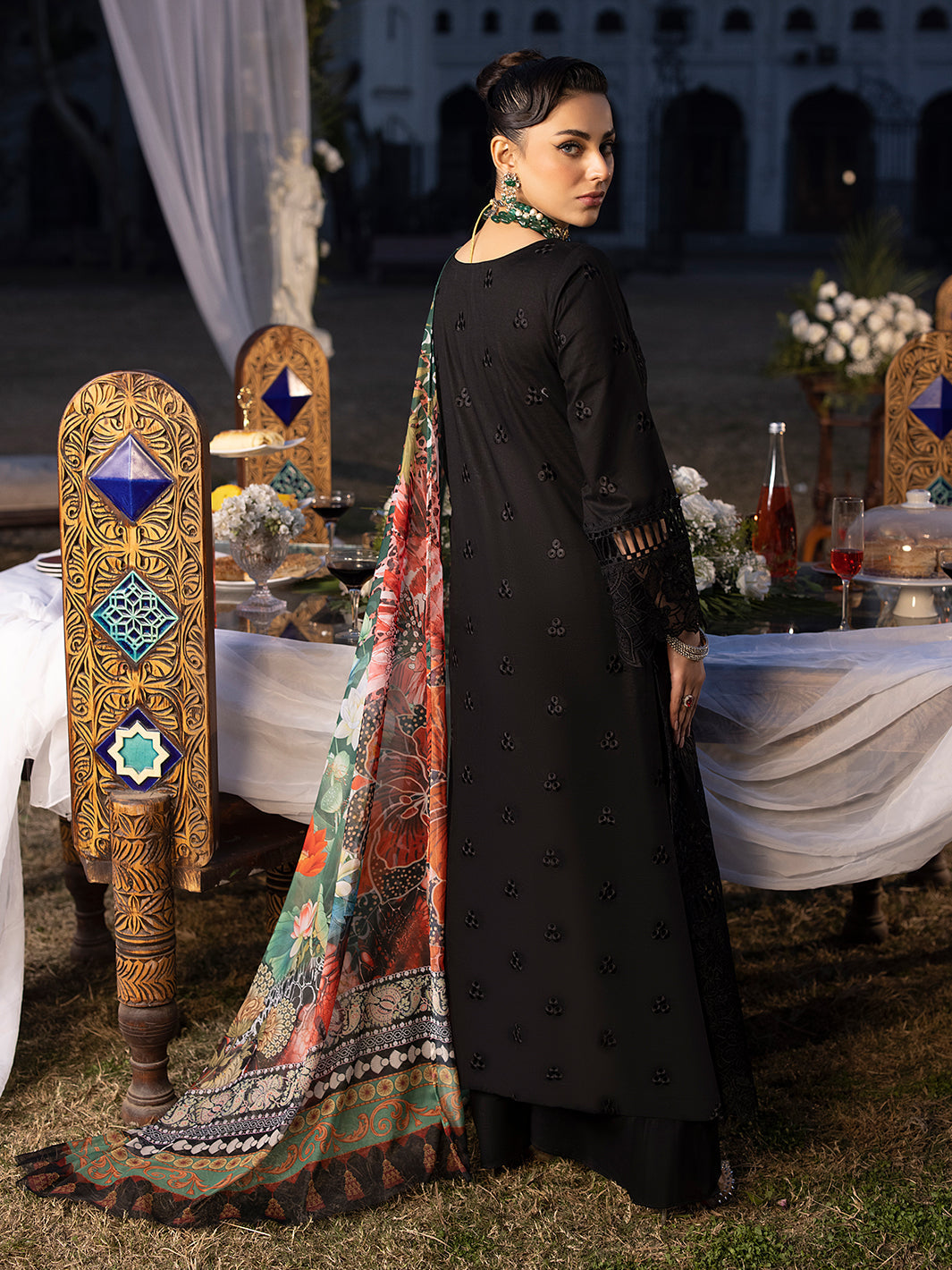 Mahnur | Mahrukh Luxury Lawn 24 | HEMAYAL - Official Mahnur - Agha Fabrics UK