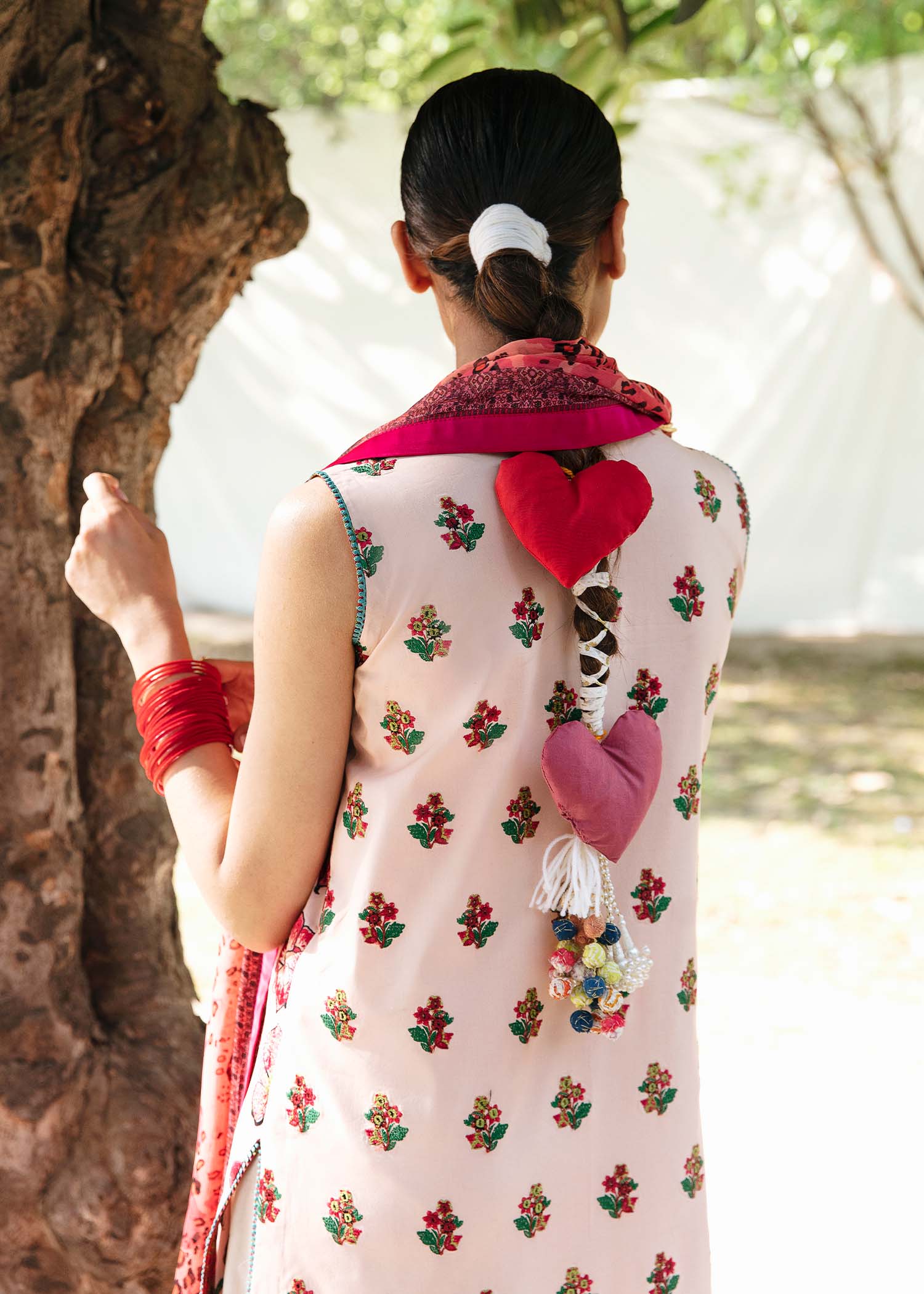 Hussain Rehar | Mausam Lawn 23 | Gaelic