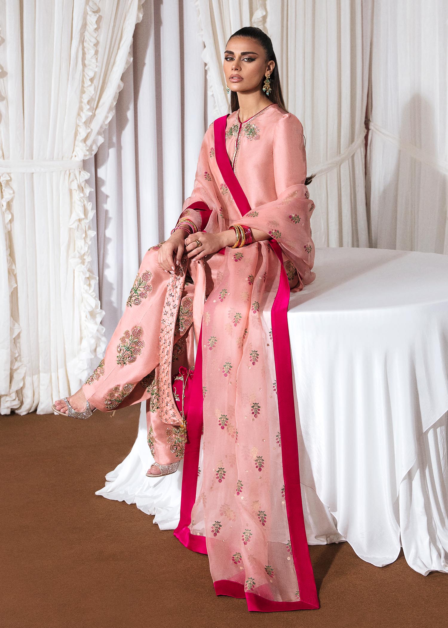 Hussain Rehar | Basic Not Basic | Incarnat