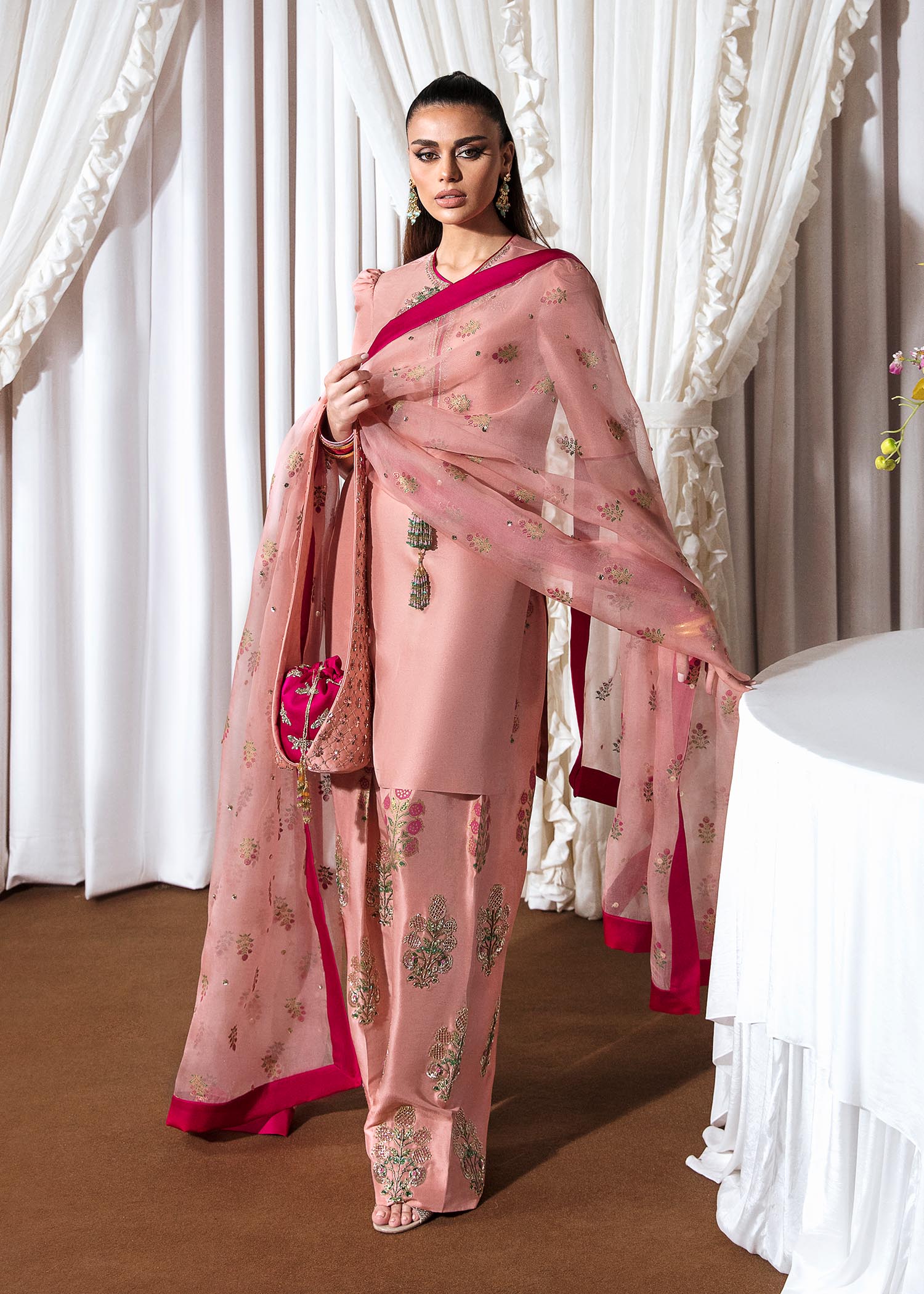 Hussain Rehar | Basic Not Basic | Incarnat