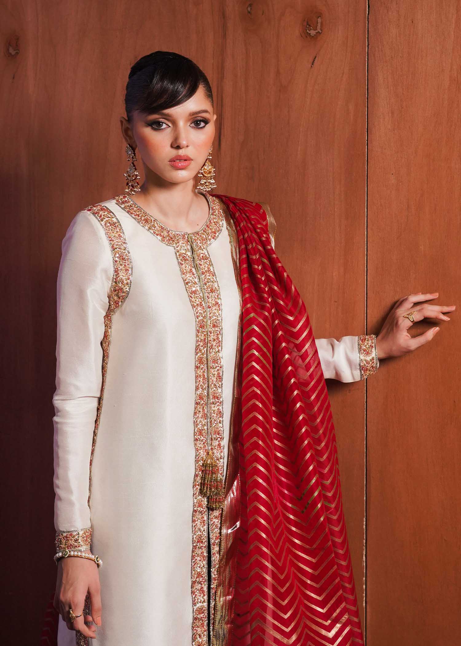 Hussain Rehar | Basic Not Basic | Calla