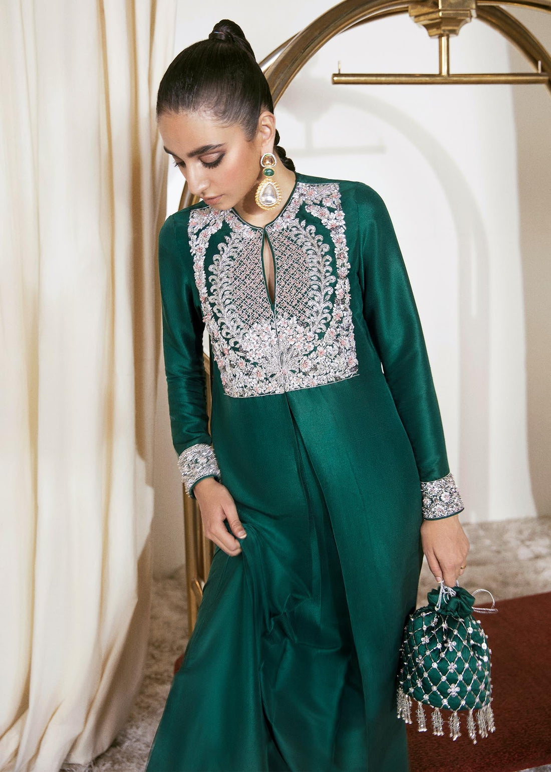 Hussain Rehar | Basic Not Basic | YARROW