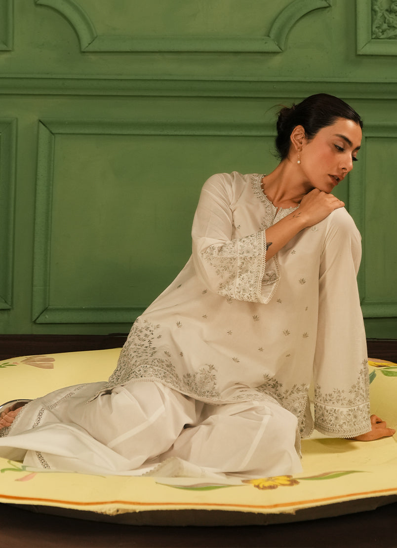 Image | Spring the Tea | ICSE-213473-12376 - Official Image - Agha Fabrics UK