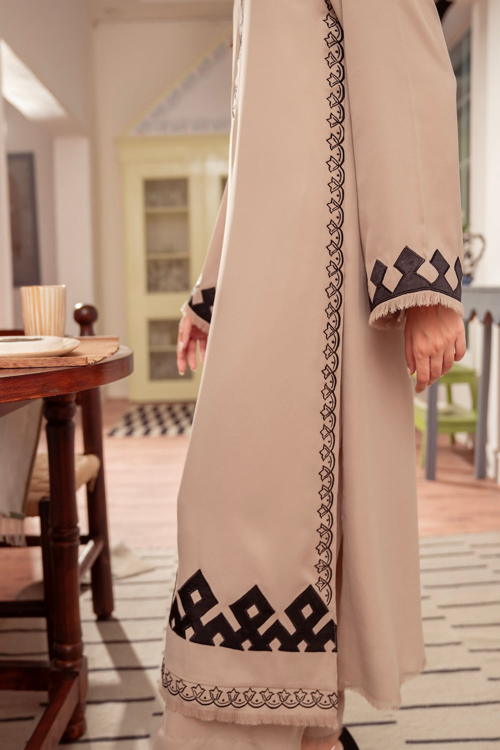 Vintage | Fall Essentials 24 | Mariana