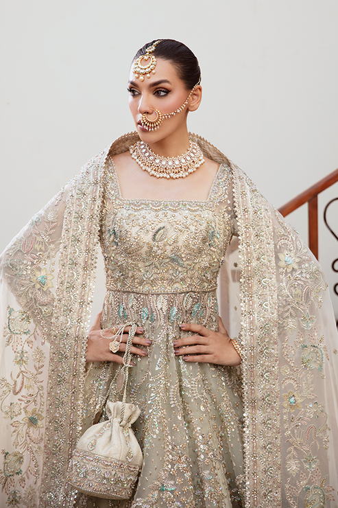 Nyra | Reine Wedding Formals | RAYA