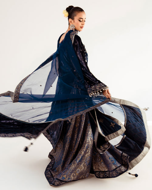 Laj by Lajwanti | Hath Kahani Wedding Formals 25 | GULNAAR