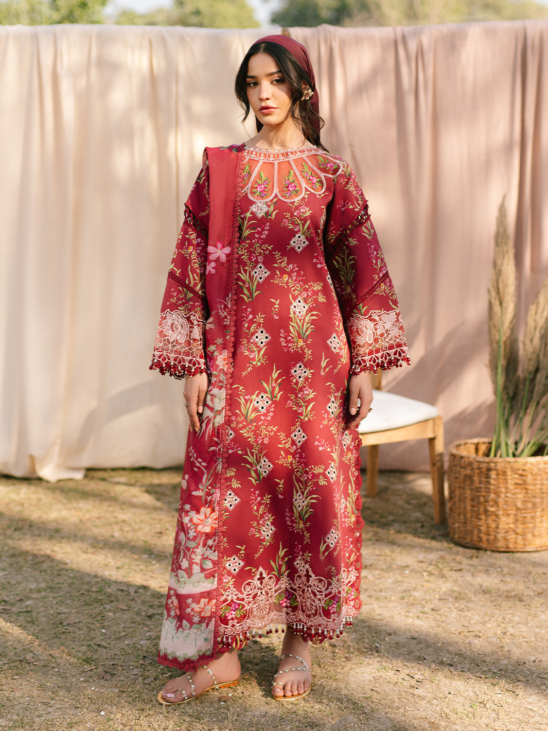 Parishay | Ivy Bloom Luxury Lawn | IVY-02 - Official Parishay - Agha Fabrics UK