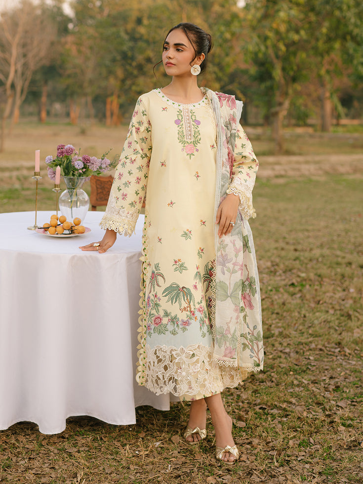 Parishay | Ivy Bloom Luxury Lawn | IVY-06 - Official Parishay - Agha Fabrics UK