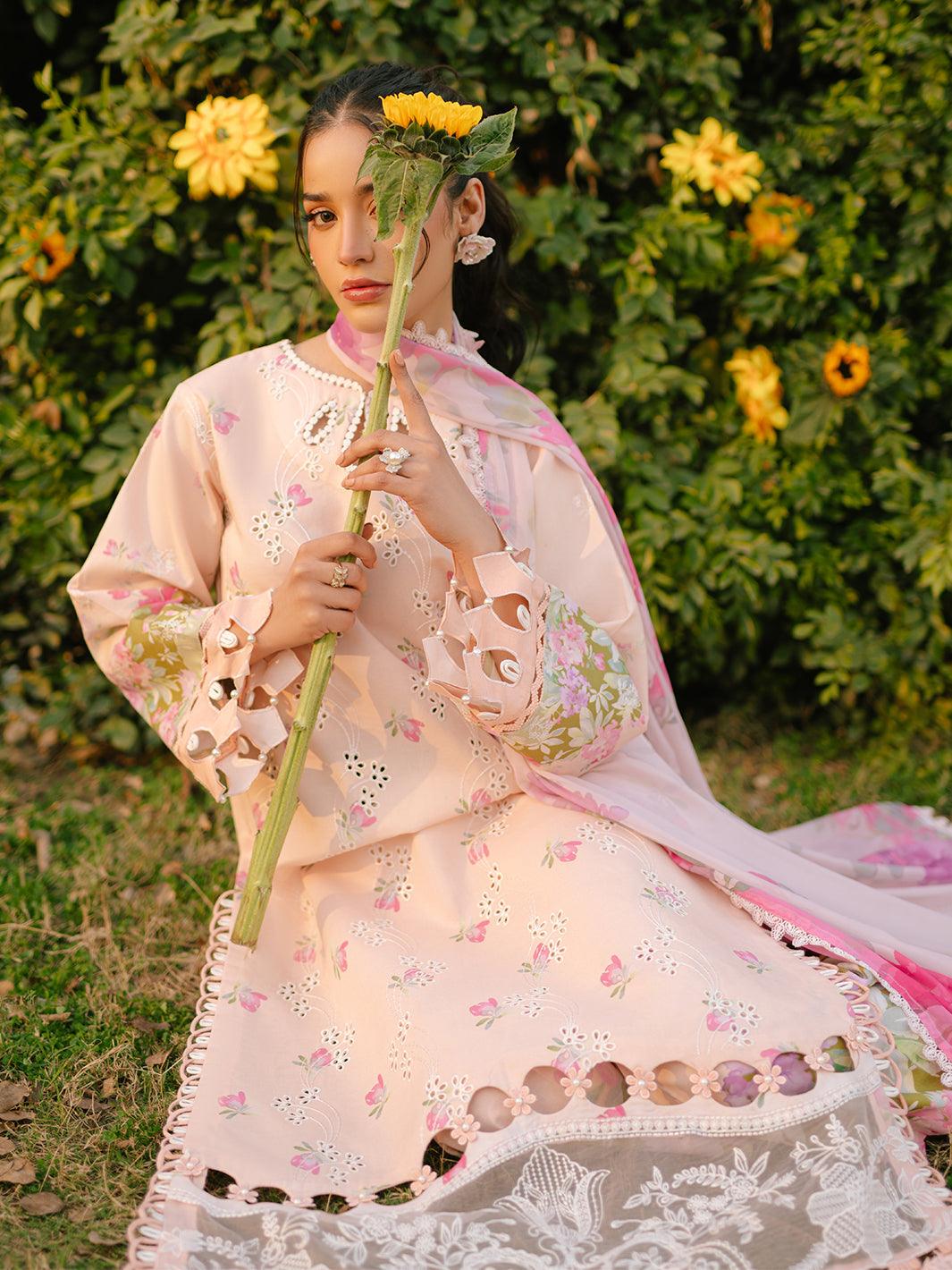 Parishay | Ivy Bloom Luxury Lawn | IVY-10 - Official Parishay - Agha Fabrics UK