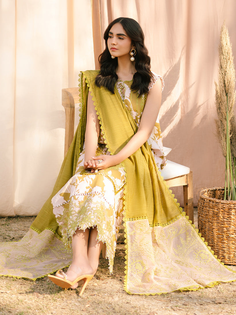 Parishay | Ivy Bloom Luxury Lawn | IVY-12 - Official Parishay - Agha Fabrics UK