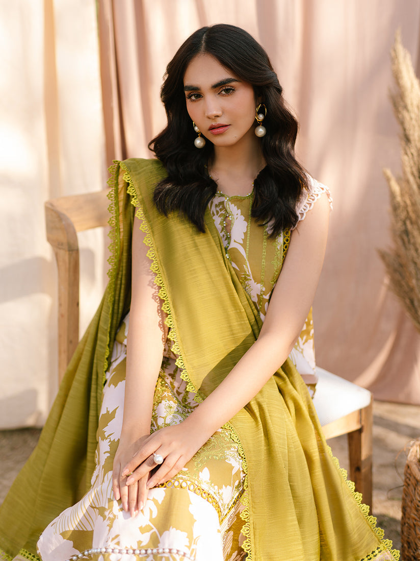 Parishay | Ivy Bloom Luxury Lawn | IVY-12 - Official Parishay - Agha Fabrics UK