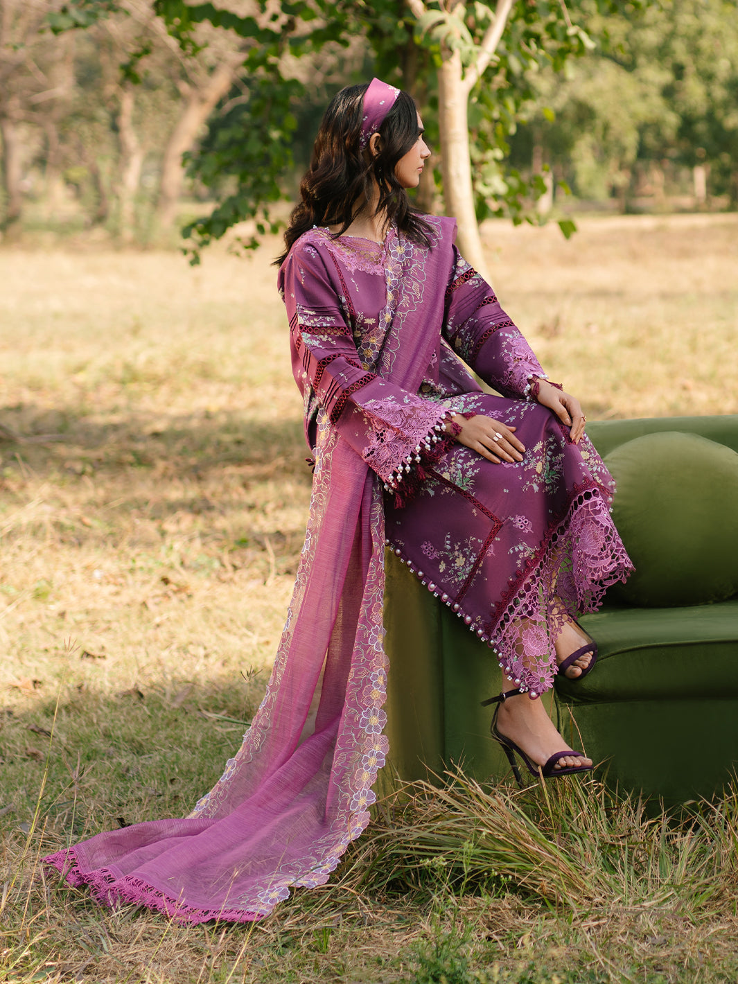 Parishay | Ivy Bloom Luxury Lawn | IVY-13 - Official Parishay - Agha Fabrics UK