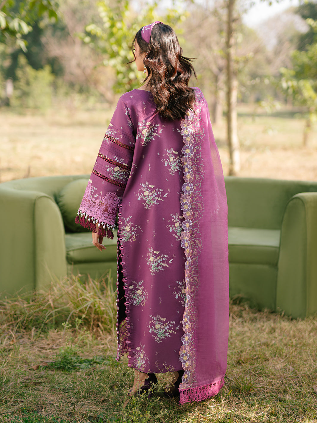 Parishay | Ivy Bloom Luxury Lawn | IVY-13 - Official Parishay - Agha Fabrics UK