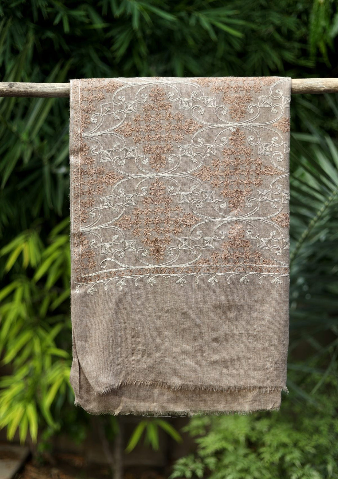 Ari Work Wool Shawl D - 93 - D Skin - Official Shawls Niche - Agha Fabrics UK