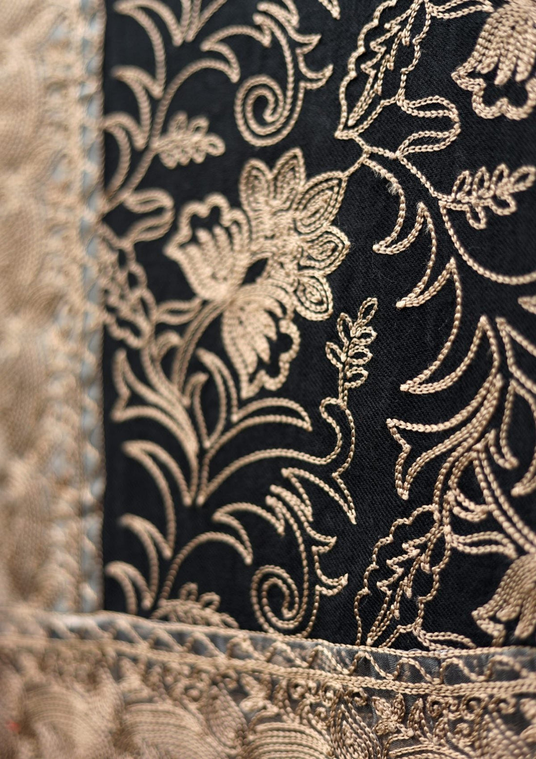 Ari Work Wool Shawl D - 84 - Black - Official Shawls Niche - Agha Fabrics UK