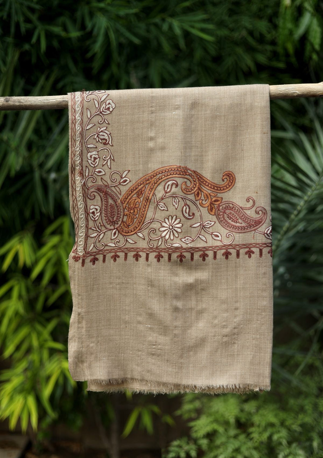 Ari Work Wool Shawl D - 76 - D Skin - Official Shawls Niche - Agha Fabrics UK