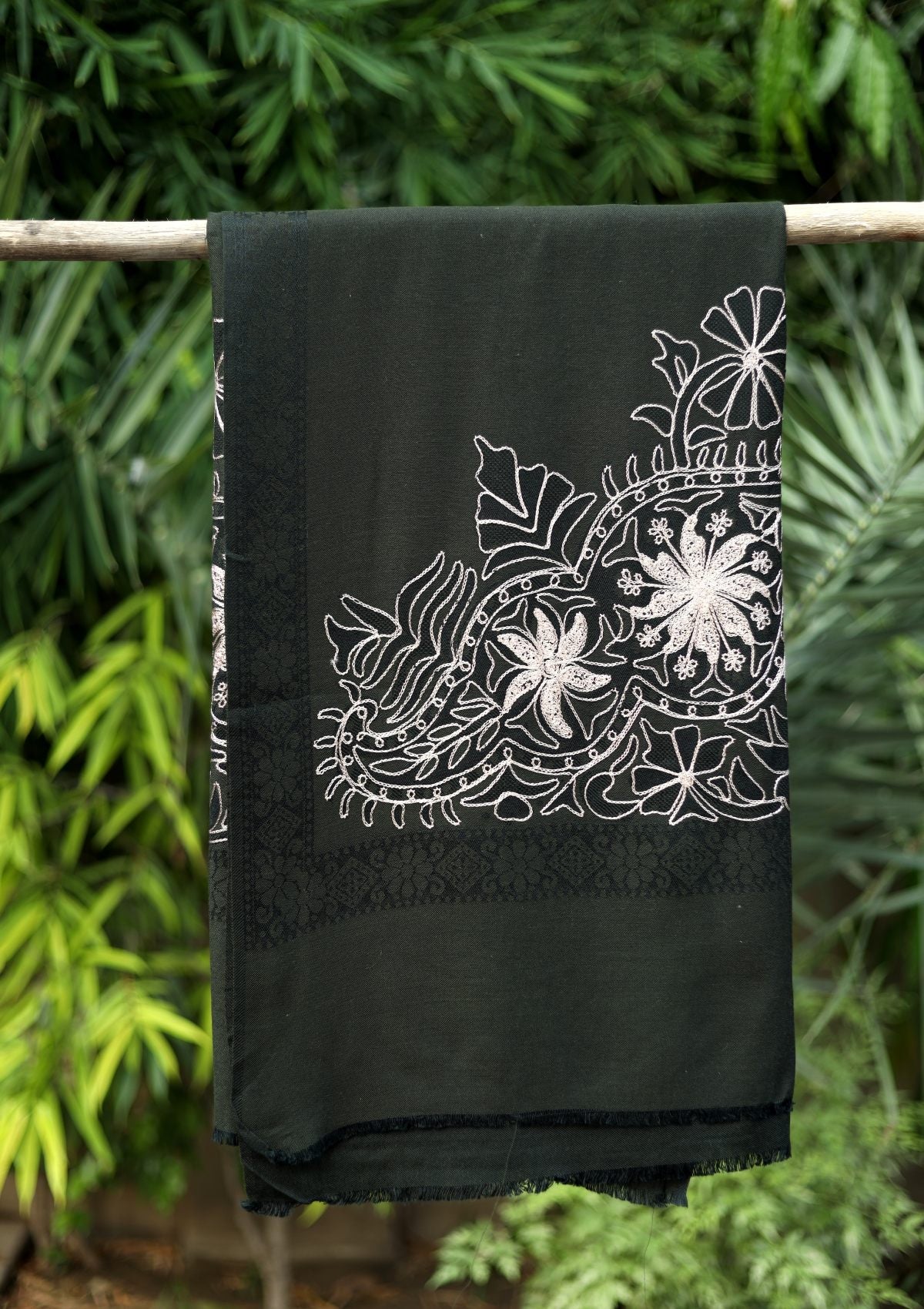 Ari Work Wool Shawl D - 83 - D Green - Official Shawls Niche - Agha Fabrics UK