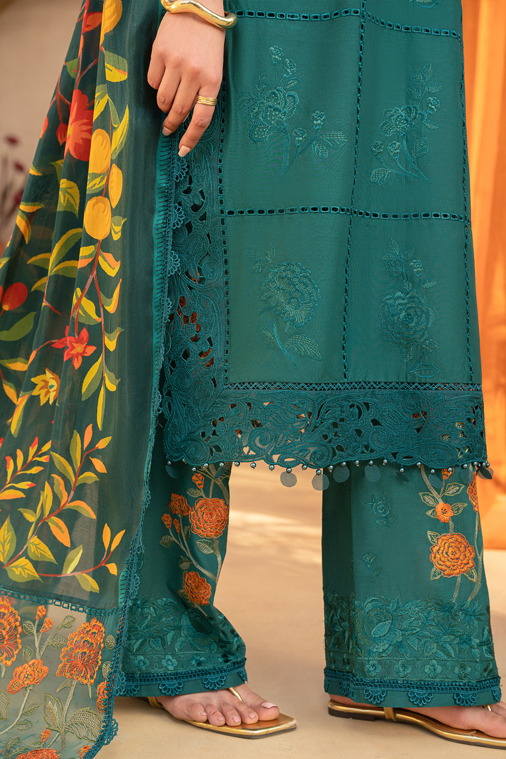 Saira Rizwan | Luxury Lawn 25 | LIRA-SRL25-10