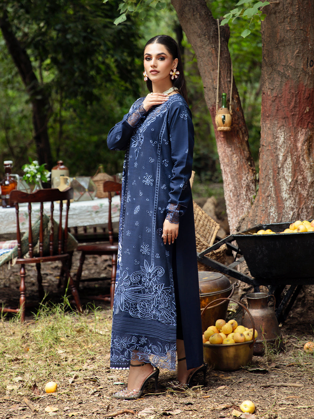 Mahnur | Hazel Winter 24 | LANTHE