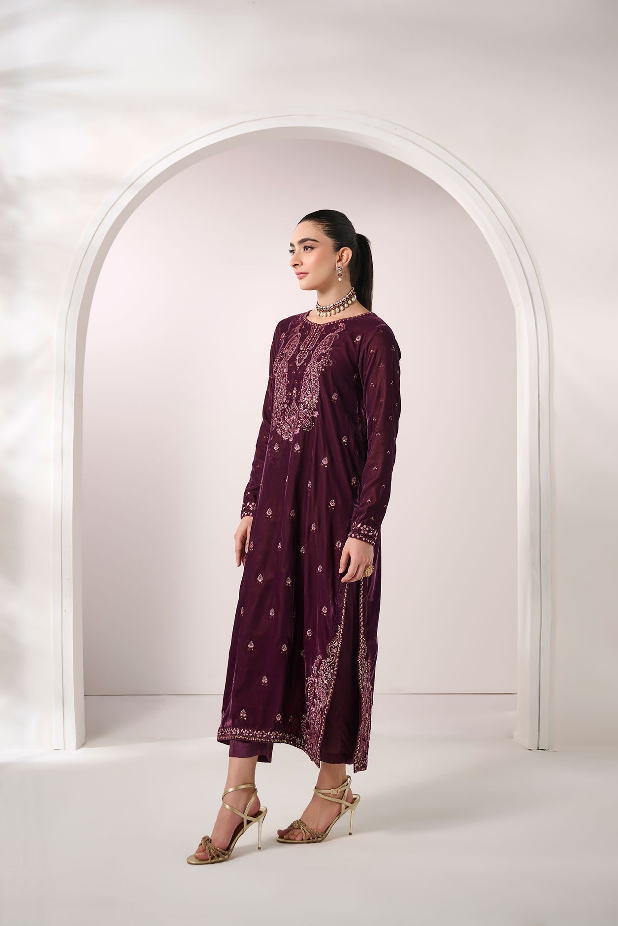 Dhanak | Velvet Edit | FW24DA-2621 PURPLE