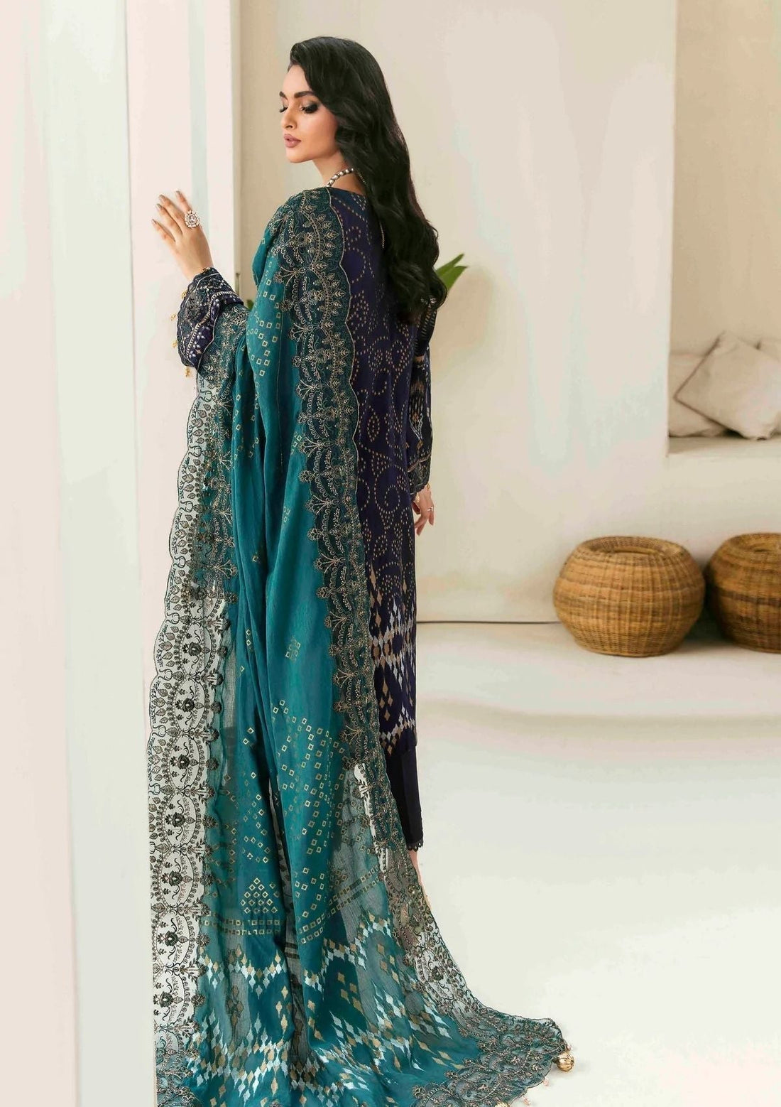Lawn Collection - Nureh - Maya Jacquard - Cambric - NJ#40