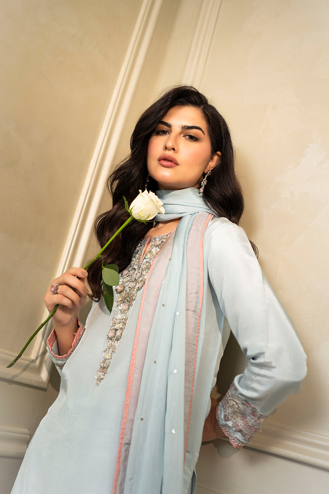 Leon | La Vei En Rose | ELSA