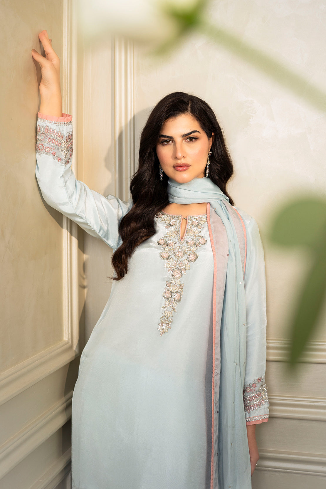 Leon | La Vei En Rose | ELSA