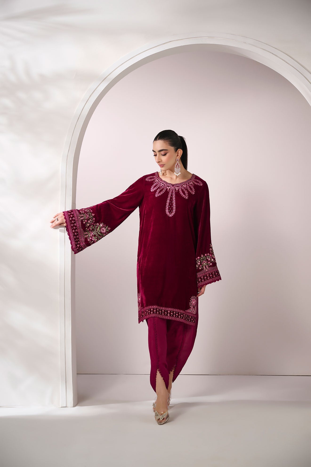 Dhanak | Velvet Edit | FW24DA-2628 PLUM