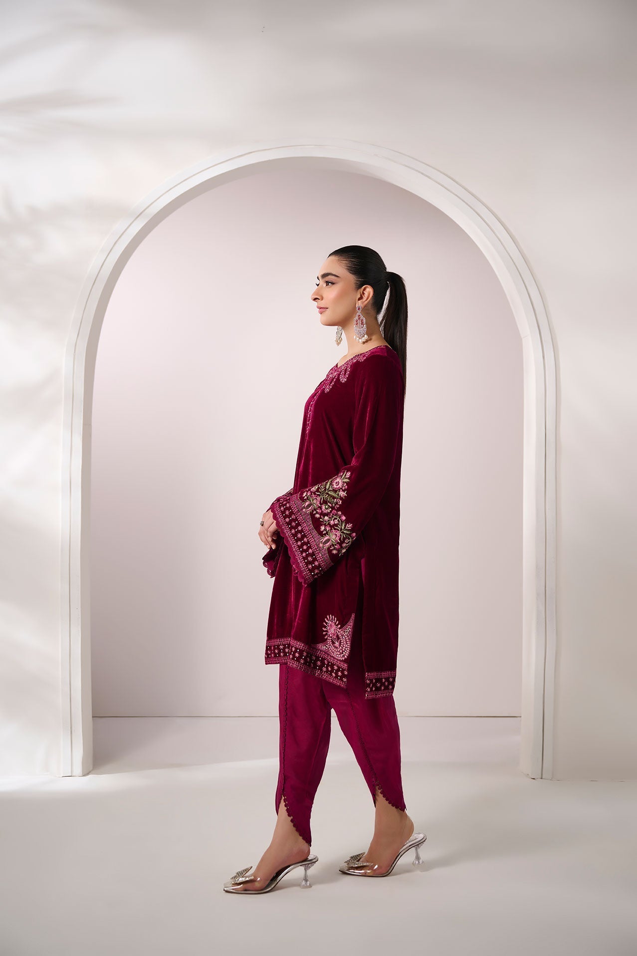 Dhanak | Velvet Edit | FW24DA-2628 PLUM