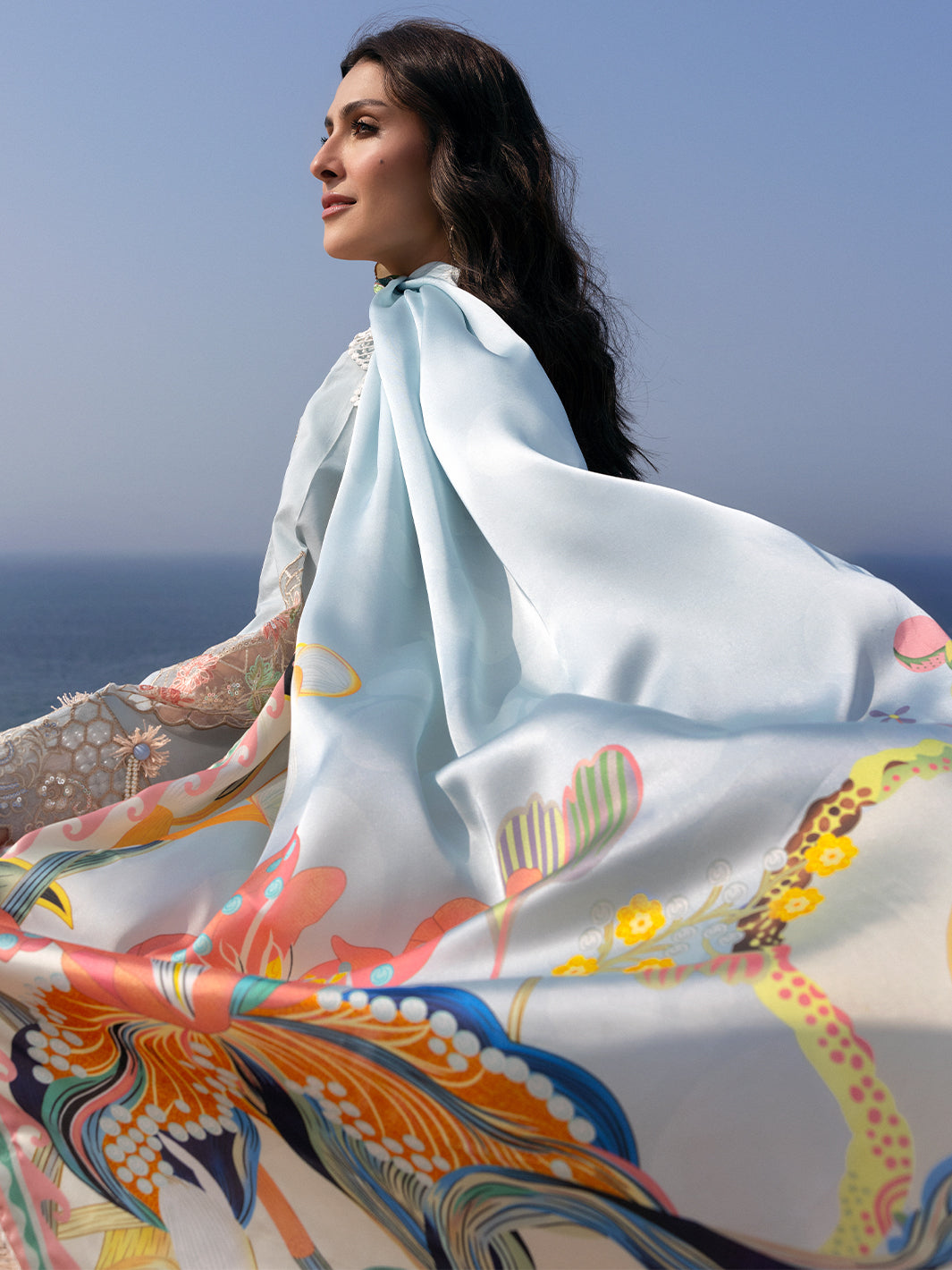 Mahnur | Sirena Luxury Lawn 25 | Luna