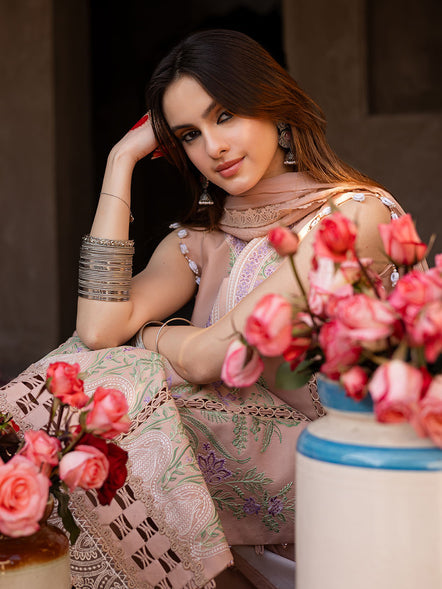 Parishay | Mastani Luxury Lawn 25 | MA - 08 - Official Parishay - Agha Fabrics UK