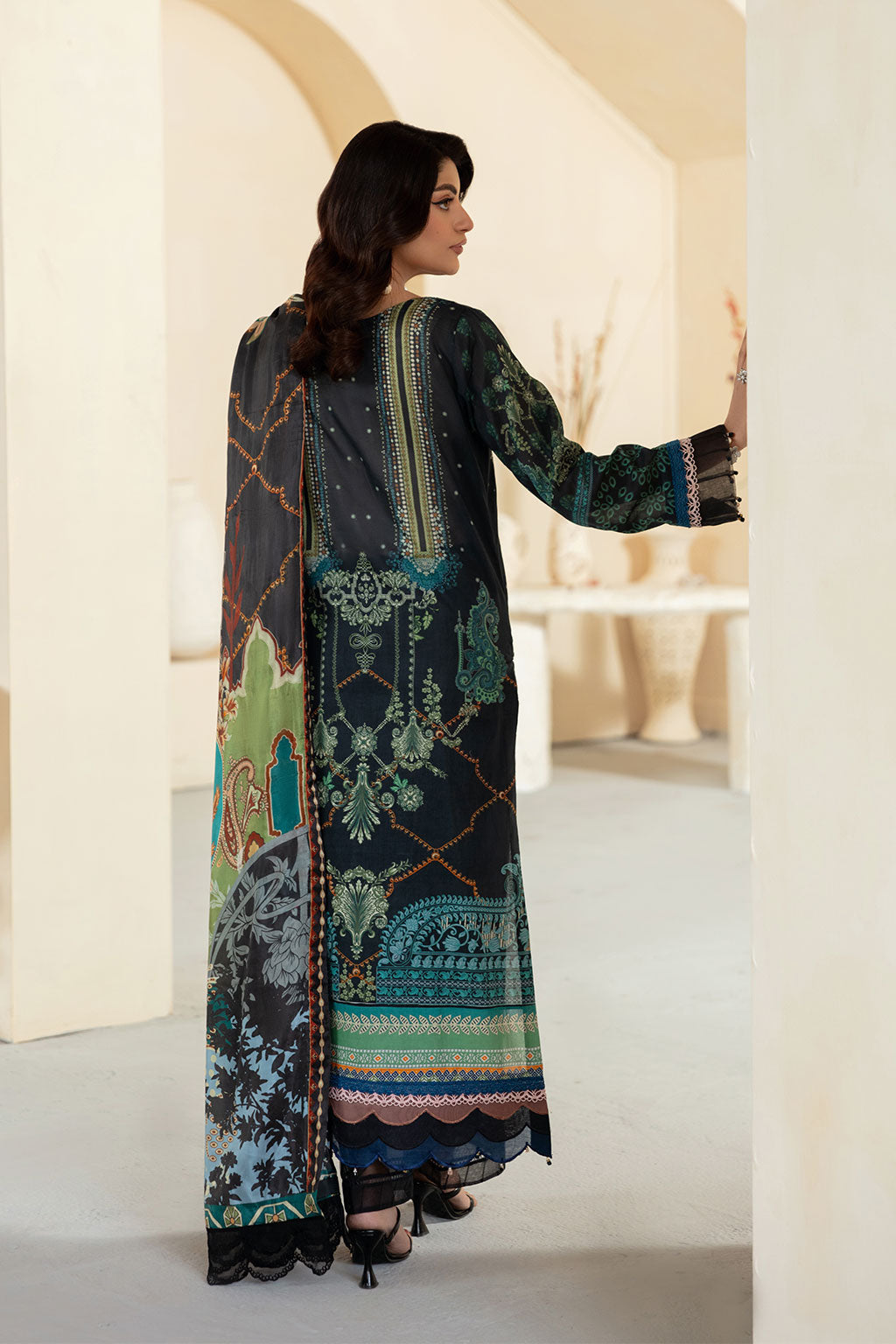 Ramsha | Mashaal Luxury Lawn | L-1301