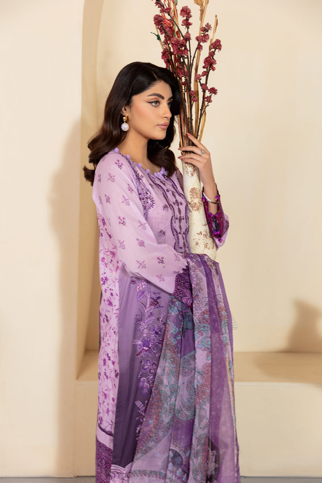 Ramsha | Mashaal Luxury Lawn | L-1304