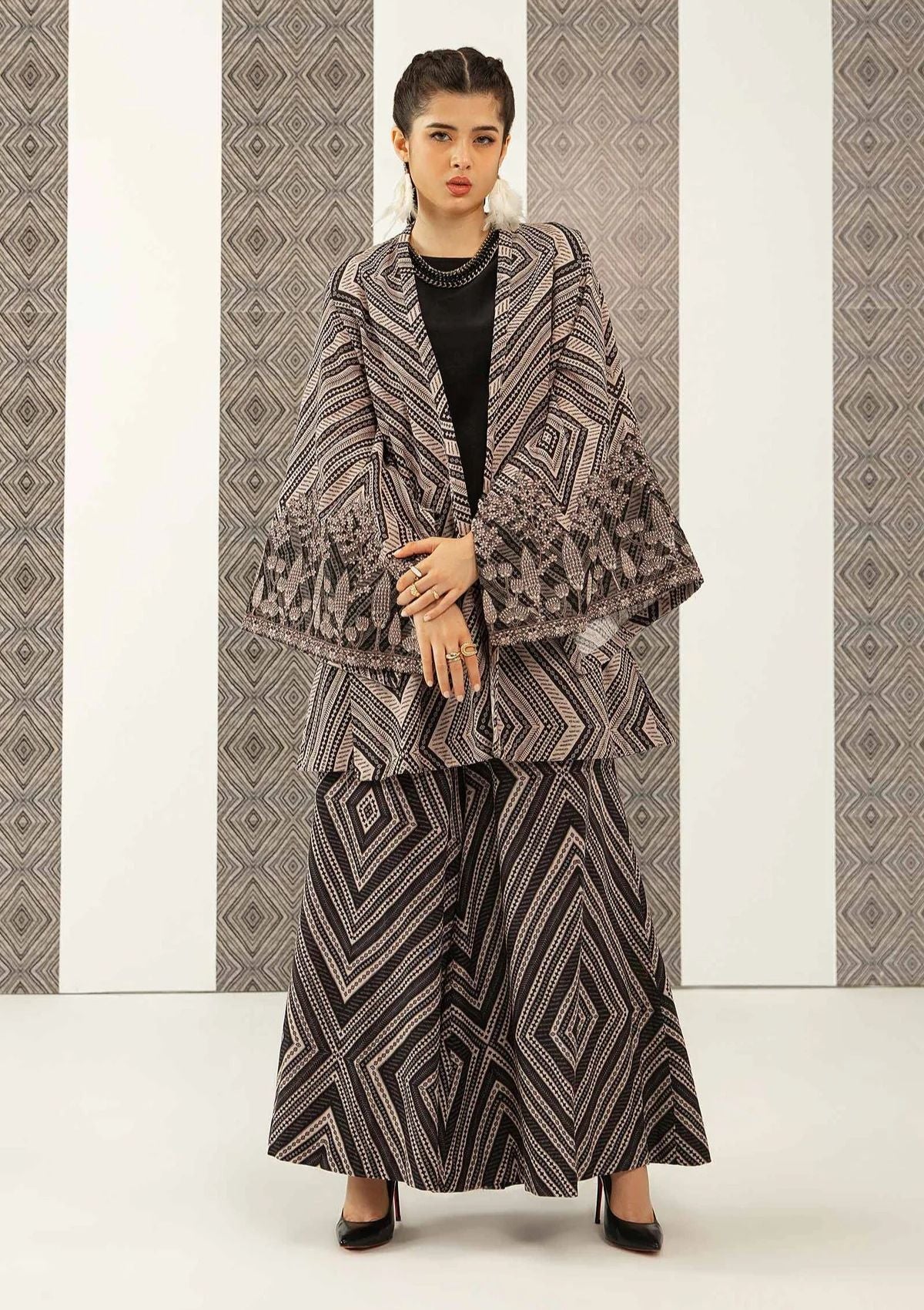 Winter Collection - M.Basics - Unstitched - MB#8A - Official M.Basics - Agha Fabrics UK