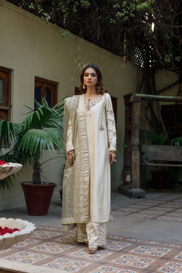 Wahajmkhan | Bahar Begum Formals | IVORY RAW BAHAR