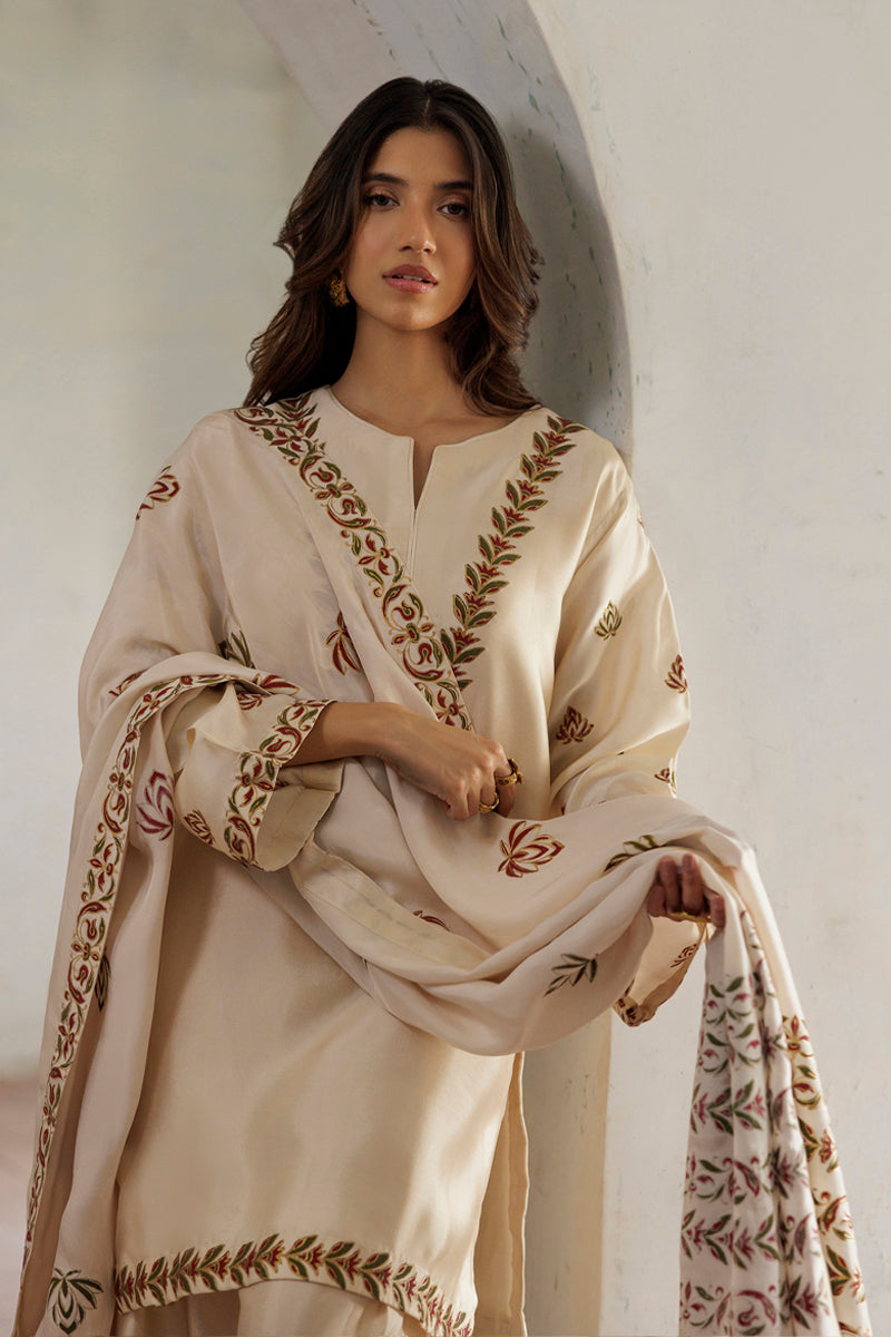 The Pink Tree Company | Yaadish Bakhair | Ivory Baagh