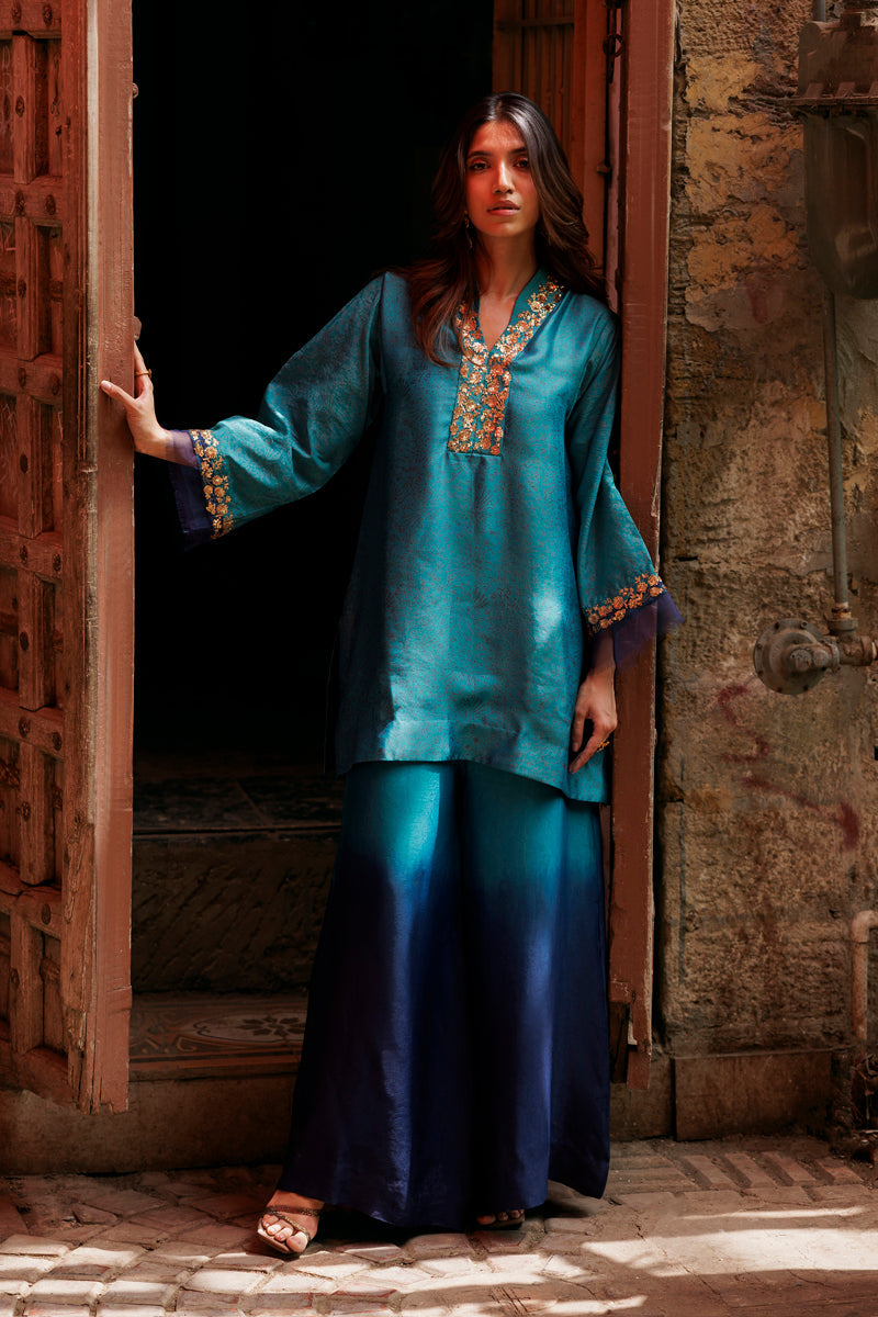 The Pink Tree Company | Yaadish Bakhair | Aab-e-Neel