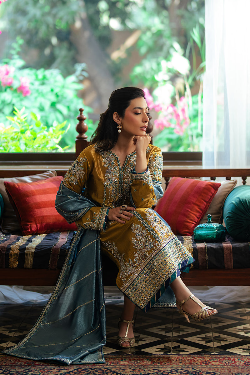 Mushq | Sunehri Resham Edit | ZOYA