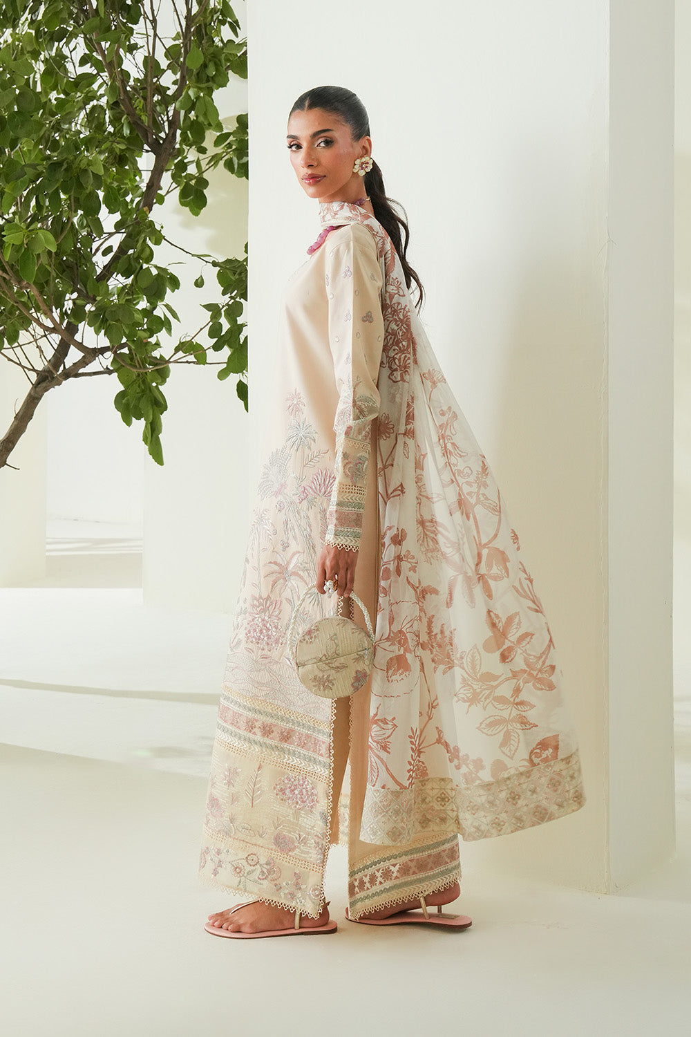 Maryum N Maria | Soiree Lawn | Shore